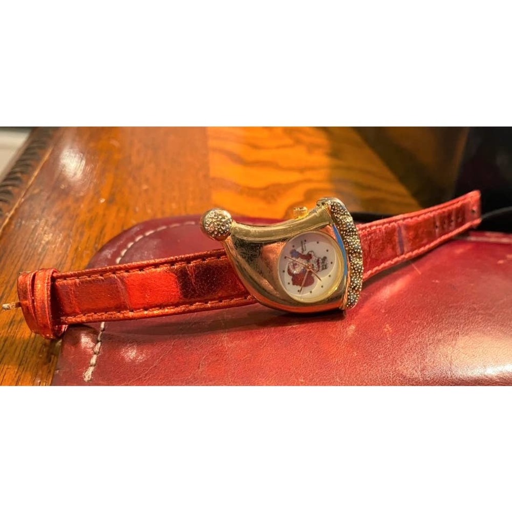 Women's Majesti Christmas Watch, Santa Face, Santa Hat Case